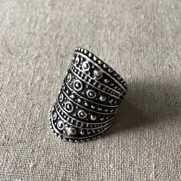 We The Free Jewelry - Gladiator Silver Grecian Goddess wide Band Ring 8